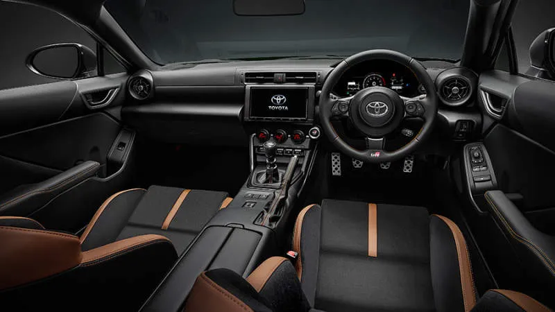 Desain Interior Mobil