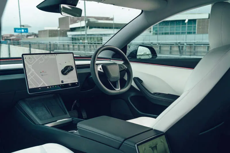 Desain Interior Mobil