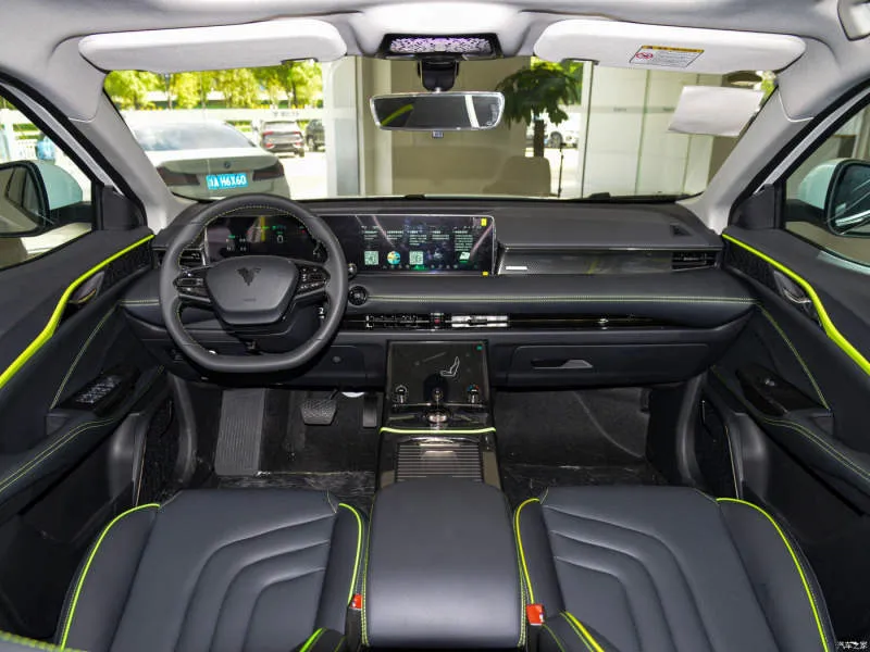 Desain Interior Mobil