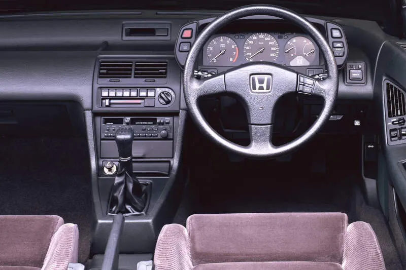 Desain Interior Mobil