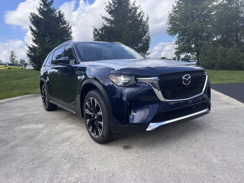 Mazda CX-90 Jet Black Mica