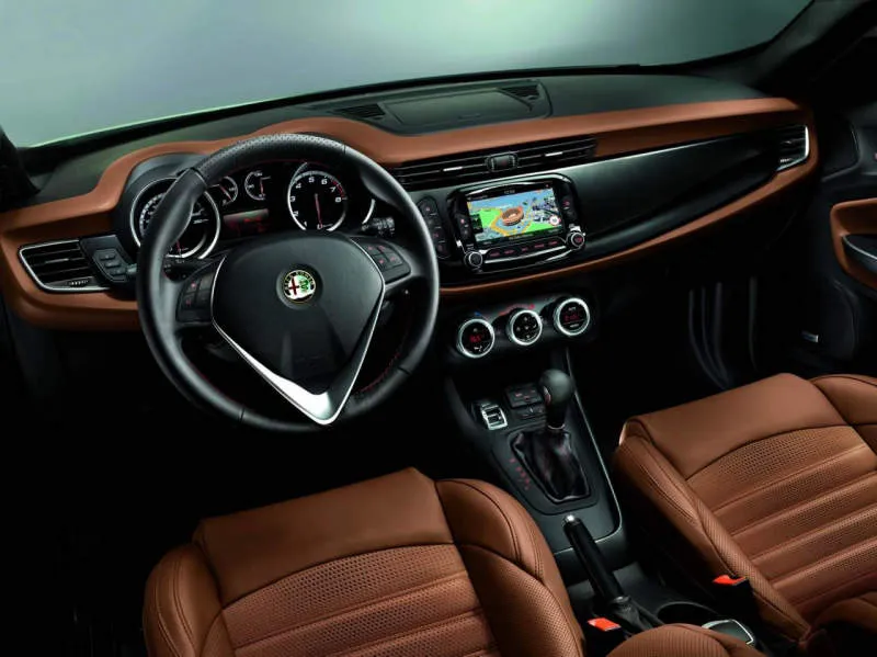 Desain Interior Mobil