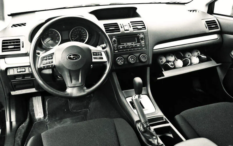 Desain Interior Mobil