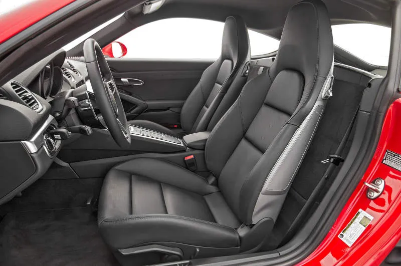 Desain Interior Mobil