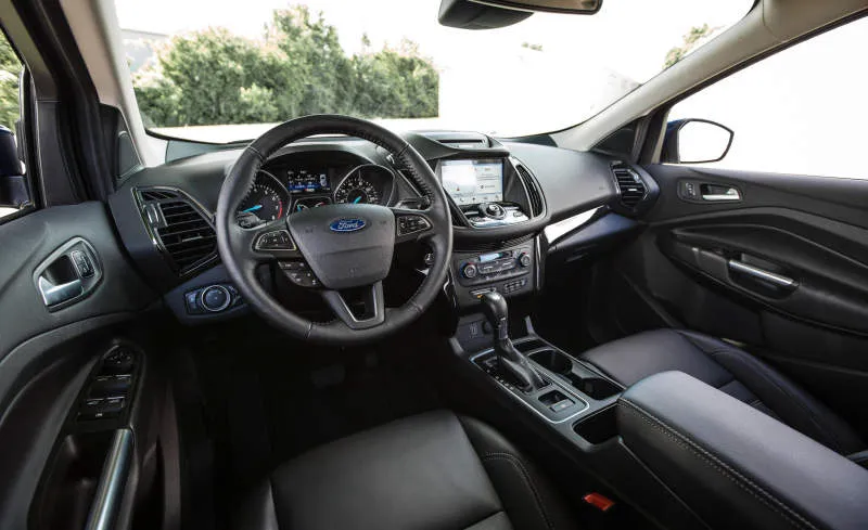 Desain Interior Mobil