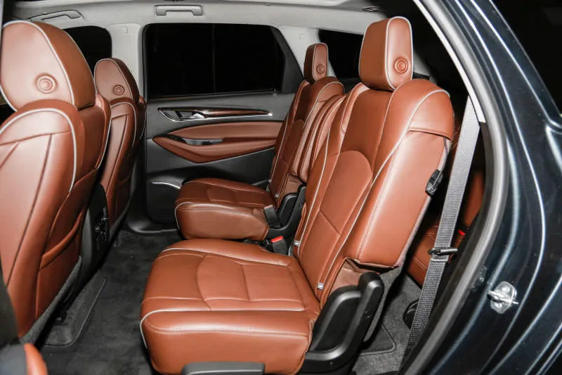 Desain Interior Mobil