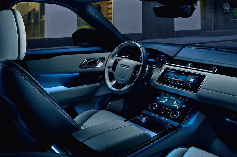 Desain Interior Mobil