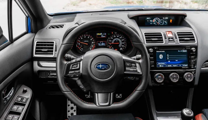 Desain Interior Mobil
