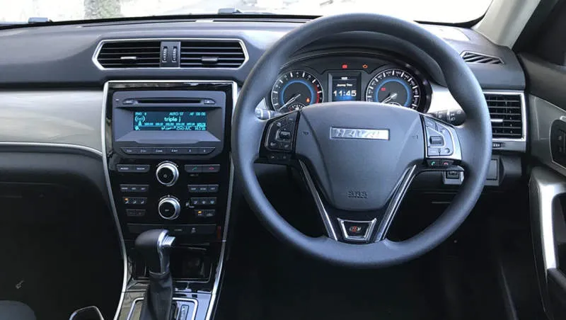 Desain Interior Mobil