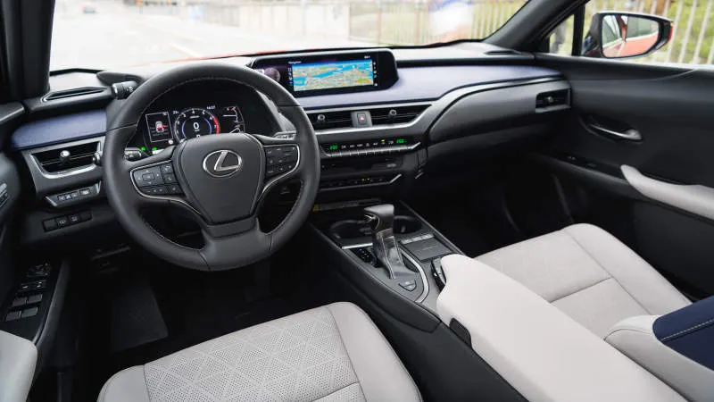 Desain Interior Mobil