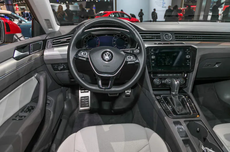 Desain Interior Mobil