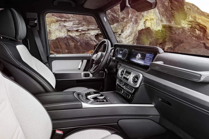 Desain Interior Mobil