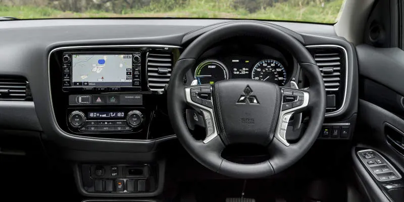 Desain Interior Mobil
