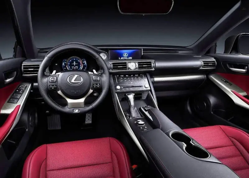 Desain Interior Mobil