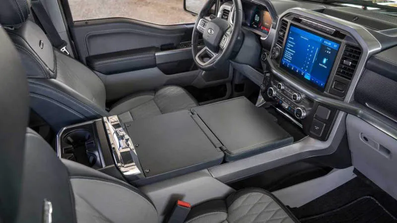 Desain Interior Mobil