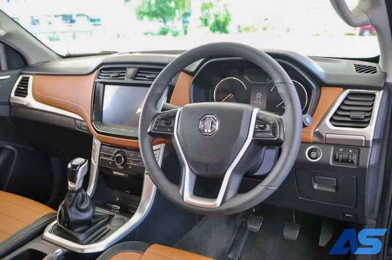 Desain Interior Mobil