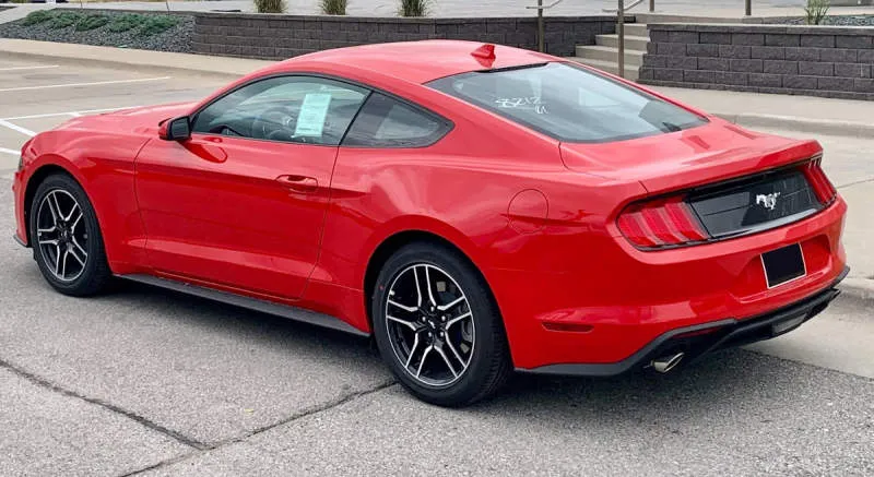 Ford Mustang EcoBoost Iconic Silver