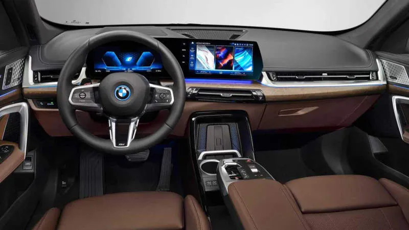 Desain Interior Mobil