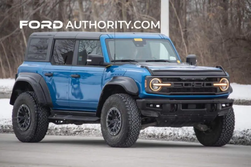 Ford Bronco Hot Pepper Red Tinted Clearcoat Metallic