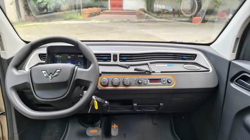 Desain Interior Mobil