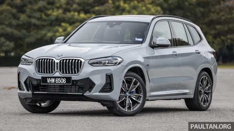 BMW X3 xDrive30e M Sport Abu-abu