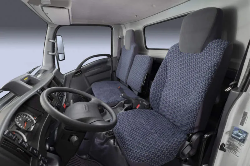 Desain Interior Mobil