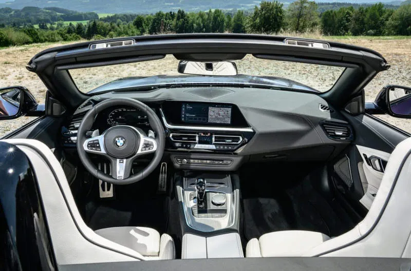 Desain Interior Mobil