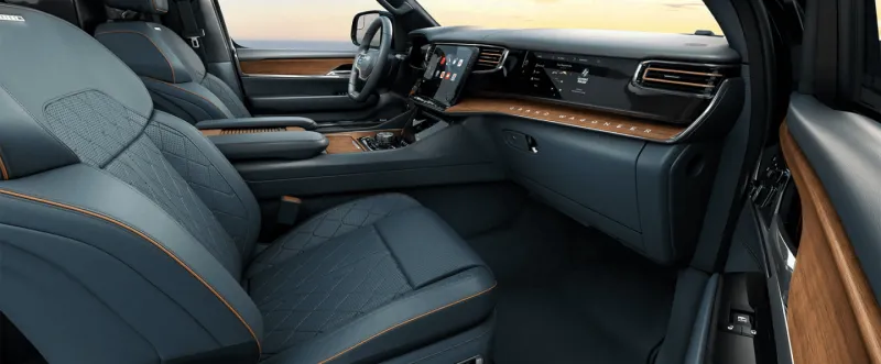 Desain Interior Mobil
