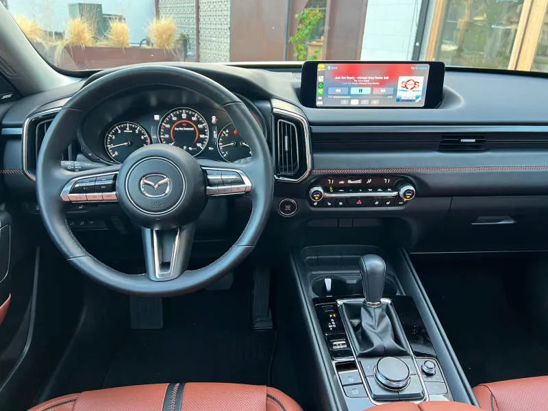Desain Interior Mobil