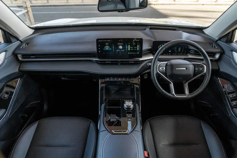 Desain Interior Mobil