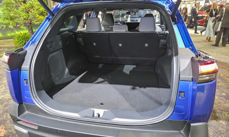 Desain Eksterior Mobil