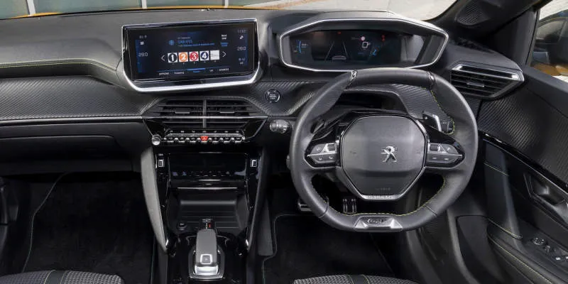 Desain Interior Mobil