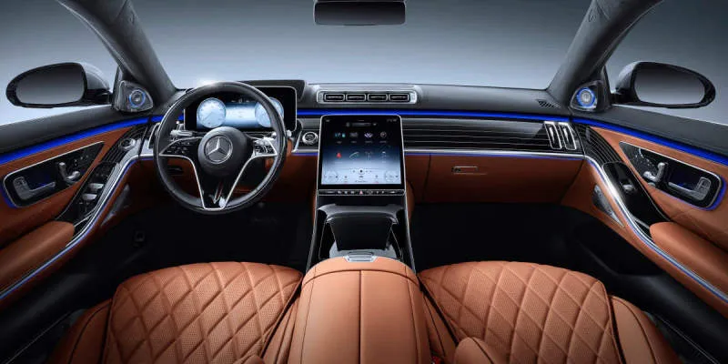 Desain Interior Mobil