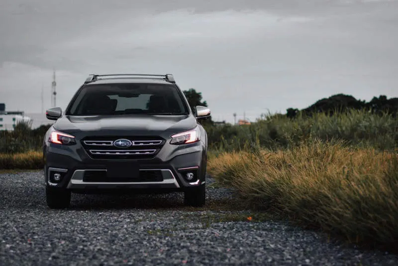 Subaru Outback 2.5i-Touring EyeSight Crystal Black Silica