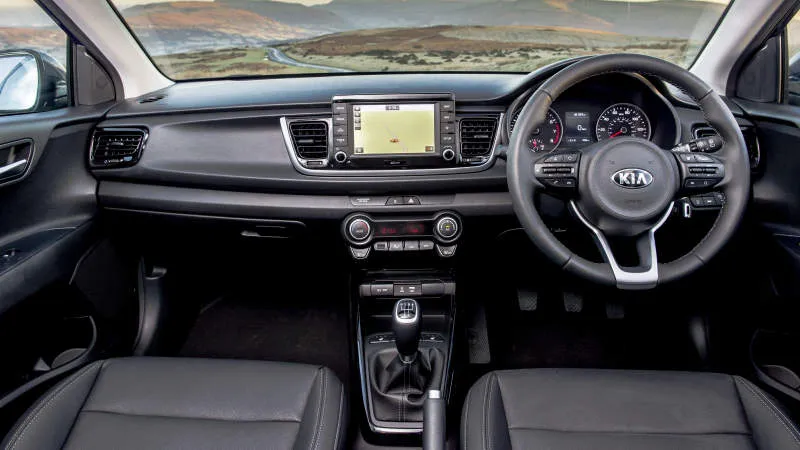 Desain Interior Mobil