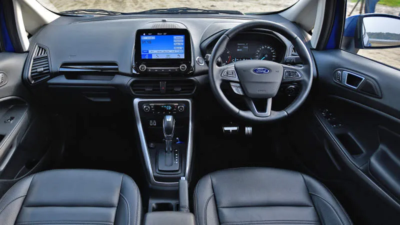 Desain Interior Mobil