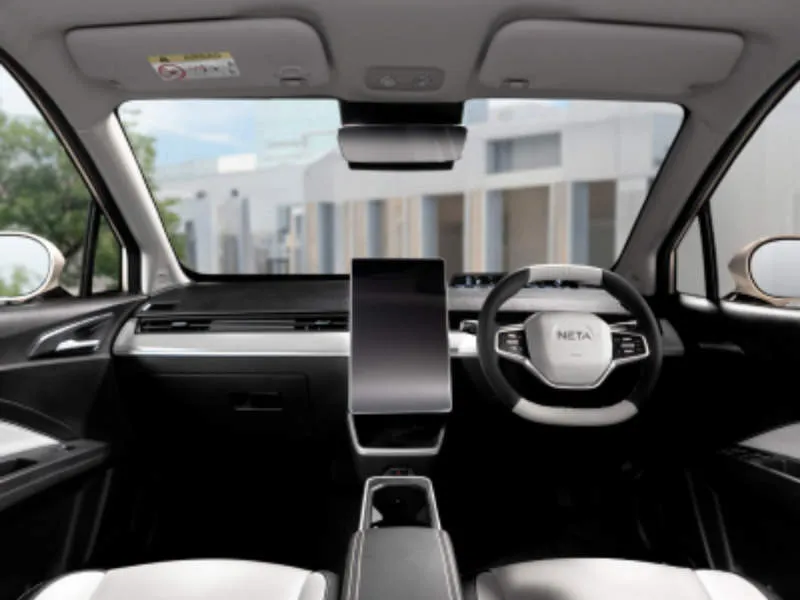 Desain Interior Mobil