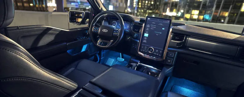 Desain Interior Mobil