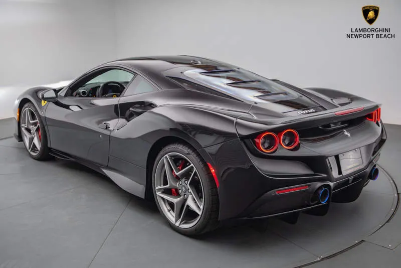 Ferrari F8 Tributo Nero Daytona