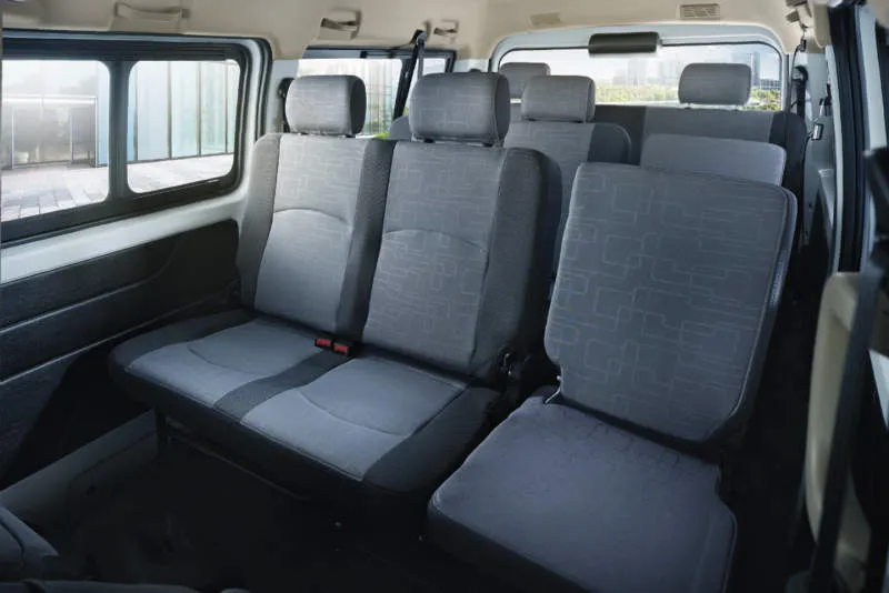 Desain Interior Mobil
