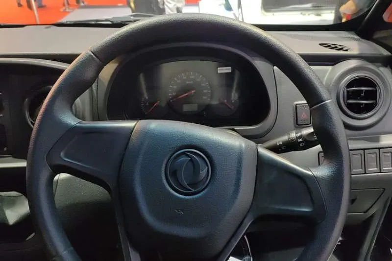 Desain Interior Mobil