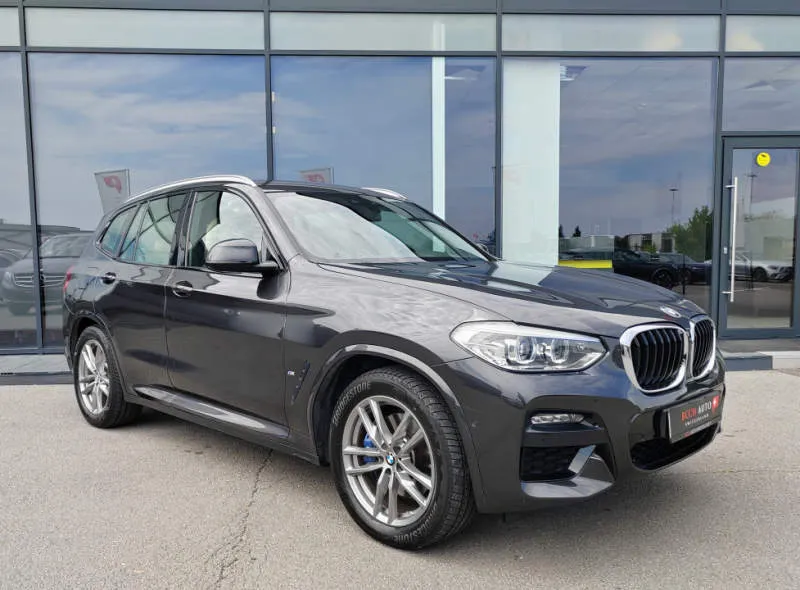 BMW X3 xDrive30e M Sport Abu-abu