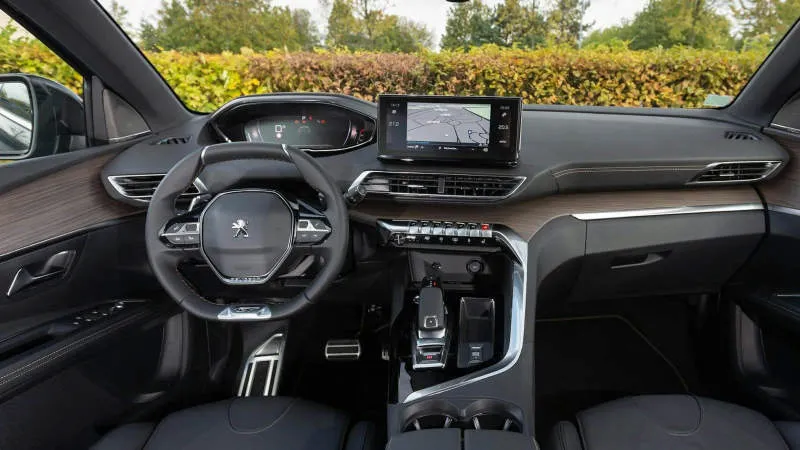 Desain Interior Mobil