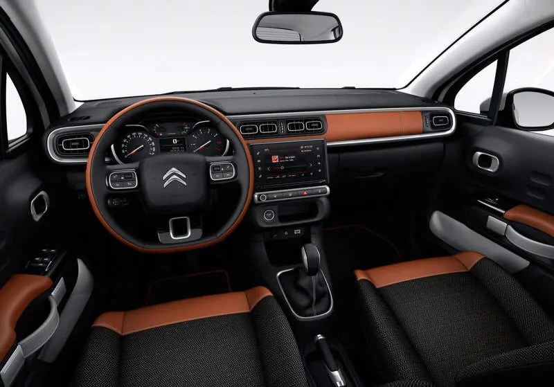 Desain Interior Mobil