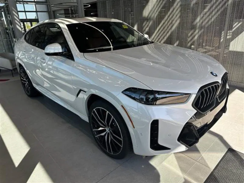BMW X6 xDrive40i M Sport Mineral White
