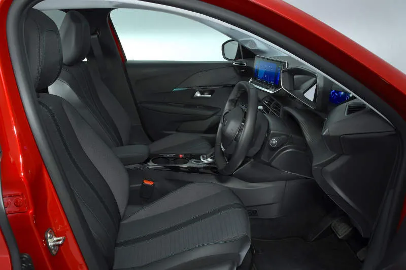 Desain Interior Mobil