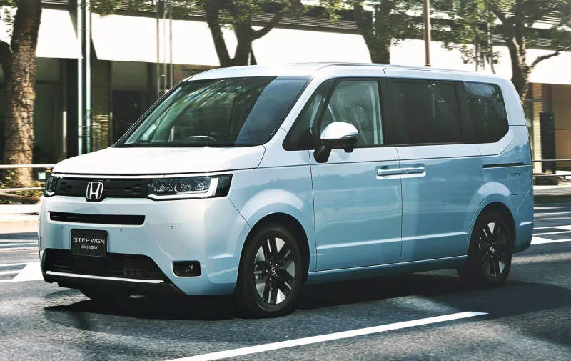 Desain Eksterior Mobil