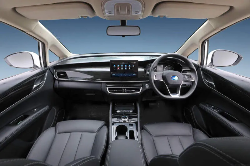 Desain Interior Mobil