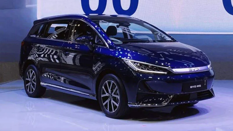 BYD e6 Biru Hitam Dua Warna