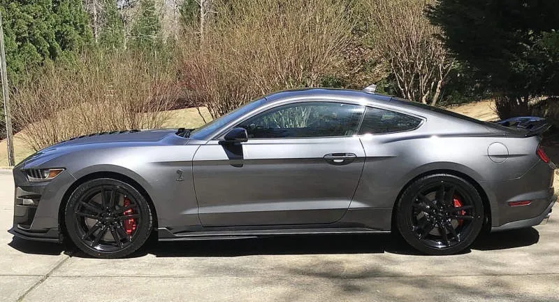 Ford Mustang EcoBoost Iconic Silver